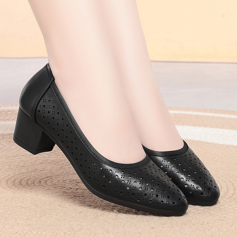 Beige Mary Jane Shoes With Adj - Women'S Fashion Footwear のレビューと価格