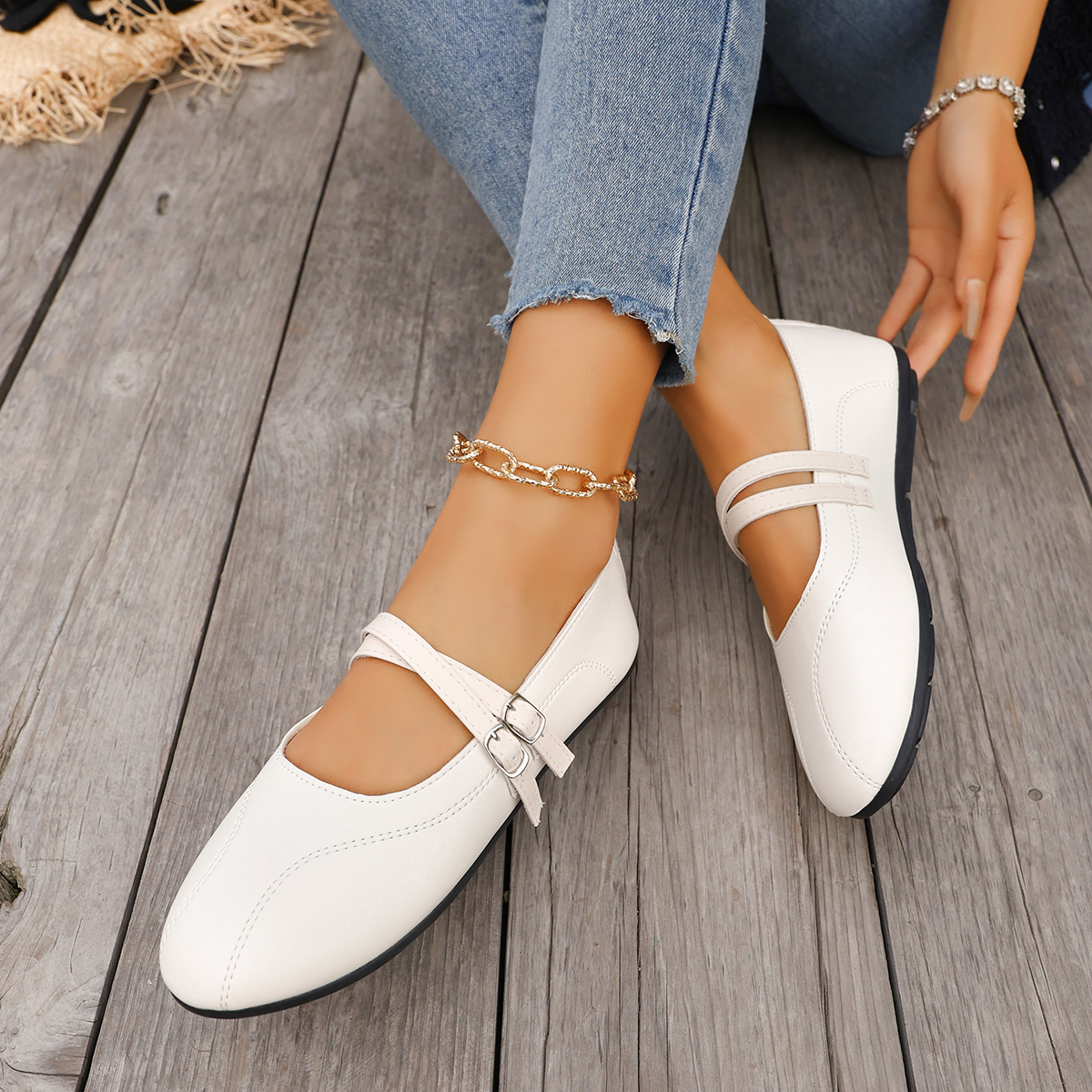 Fashionable Best Selling New C - Women'S Fashion Footwear のレビューと価格