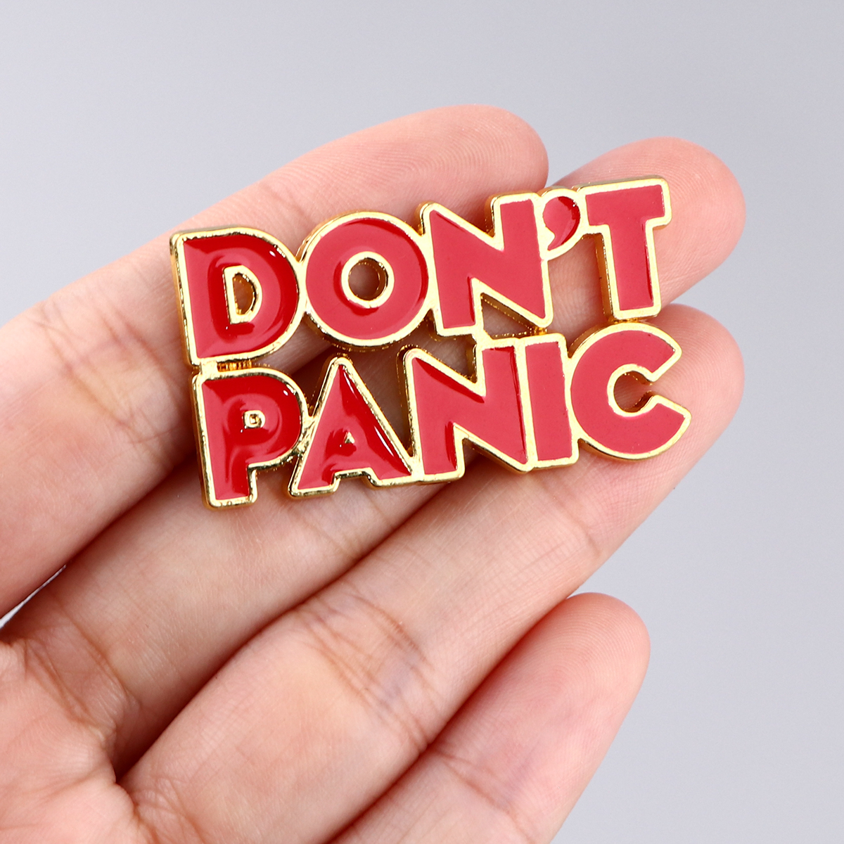 Vintage Enamel Pin Brooch Funn - Fashion Women Picture のレビューと価格